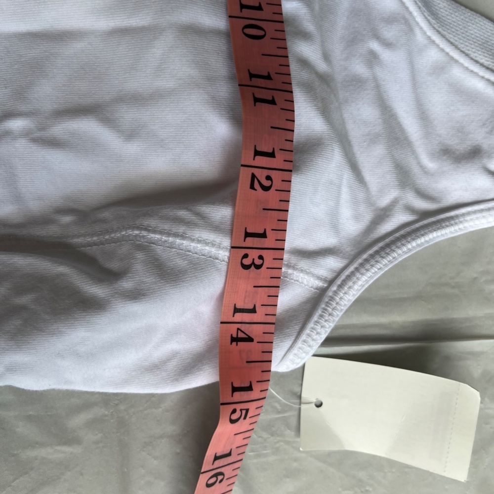 NWT Racerback Tank top - Picture 9 of 9